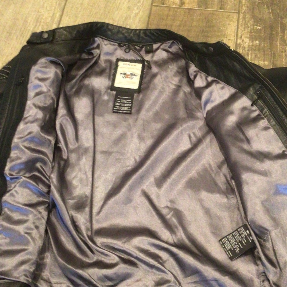 Harley-Davidson Black Leather Jacket with Rhinestone Script - Picture 5 of 6